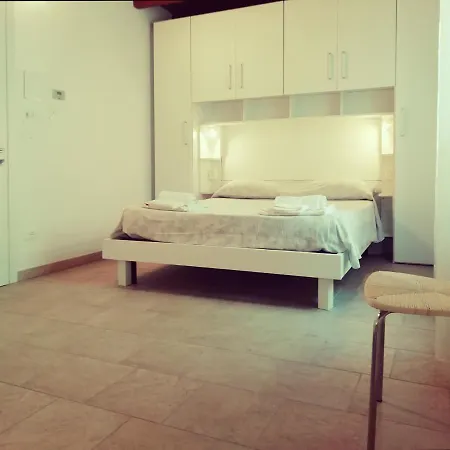 Le Mille E Notte Oda ve Kahvaltı